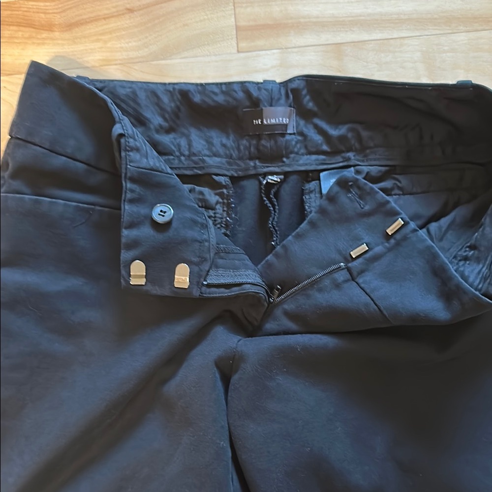 The Limited Black Cropped Ankle Pants - Picture 2 of 5